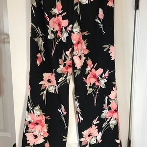 WHBM floral wide leg pant